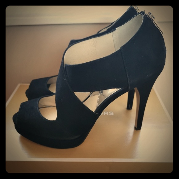 michael kors elena platform